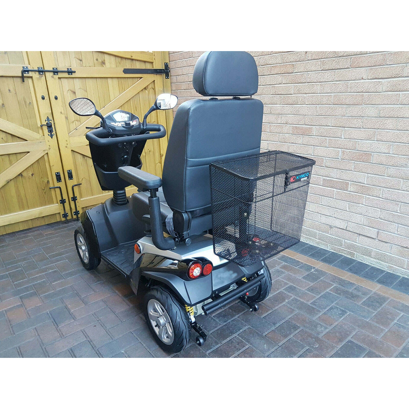 BRAND NEW MOBILITY SCOOTER KYMCO MAXER.ALL TERRAIN MOBILITY SCOOTER.CAN DELIVER